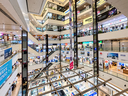 Sim Lim Square (D7), Shop House #612541021